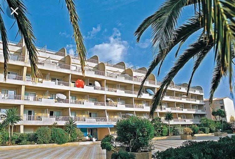 residence port hyeres les palmiers Extérieur photo